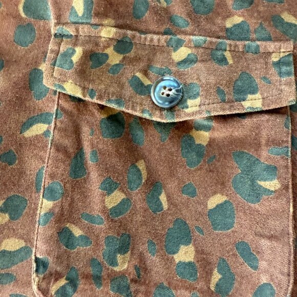 Easel Shacket (S) - Picture 2 of 7